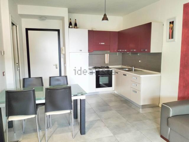 Appartamento in affitto a Rivoltella del Garda, Desenzano Del Garda