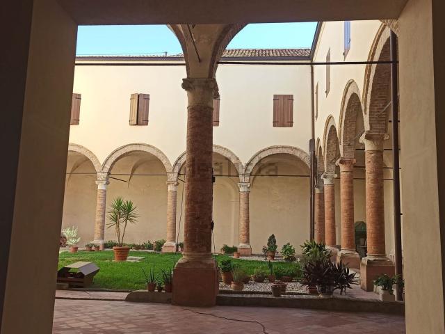 Appartamento in affitto a Mirandola, Modena