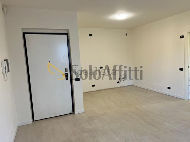 Appartamento in affitto a Rovellasca, Lombardia
