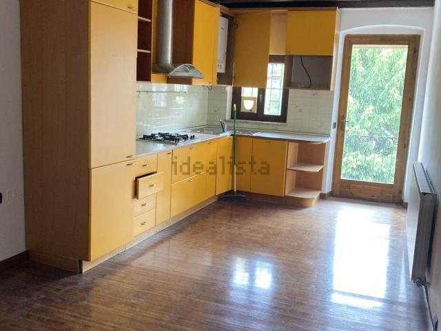 Appartamento in affitto a Bergamo, Lombardia