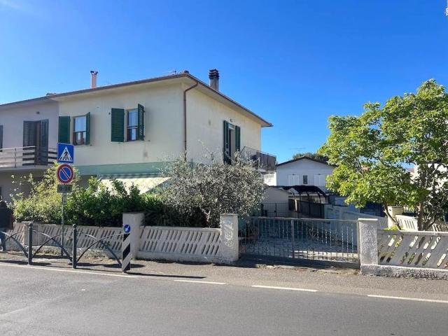 Appartamento in affitto a Rosignano Marittimo, Toscana