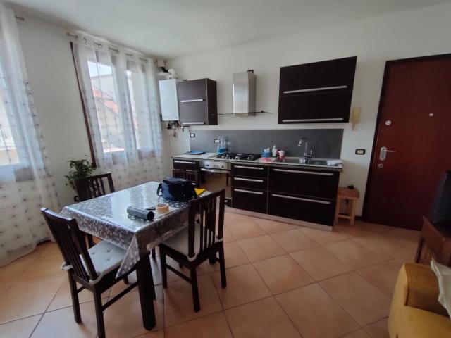 Appartamento in affitto a Calvenzano, Lombardia