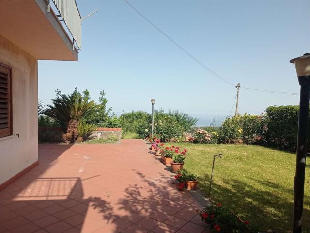 Appartamento in affitto a Zafferana Etnea, Sicilia