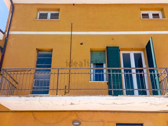 Appartamento in affitto a Contrada Schito, Marche