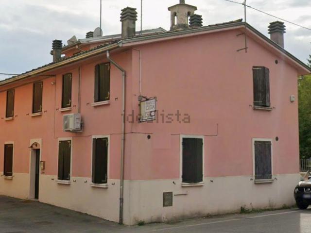 Appartamento in affitto a Golese, Sorbolo