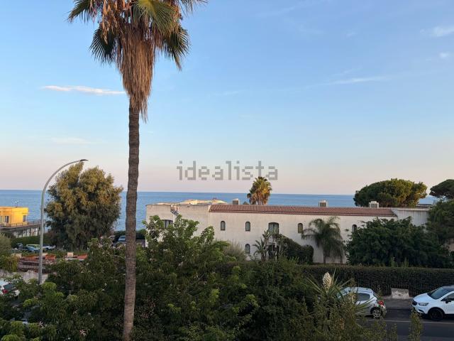 Appartamento in affitto a Cannizzaro, Aci Castello