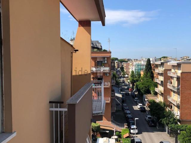 Appartamento in affitto a Municipio Roma XIV, Roma Capitale
