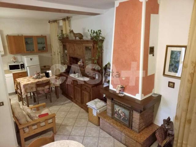 Appartamento in affitto a Varese, Lombardia