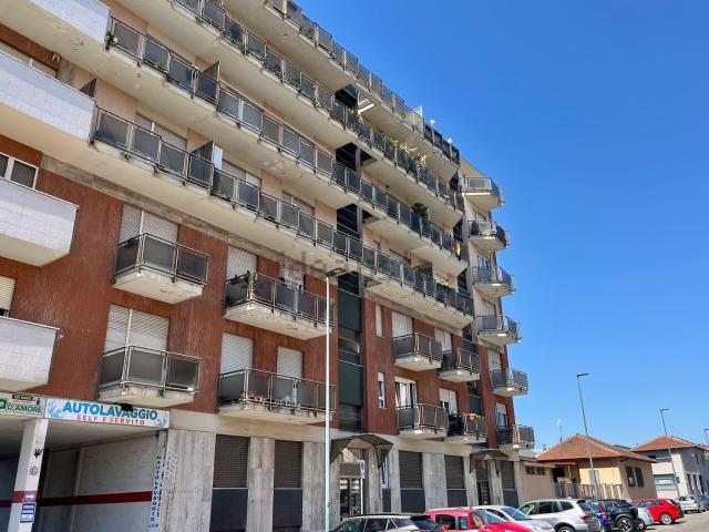 Appartamento in affitto a Circoscrizione 8, Piemonte