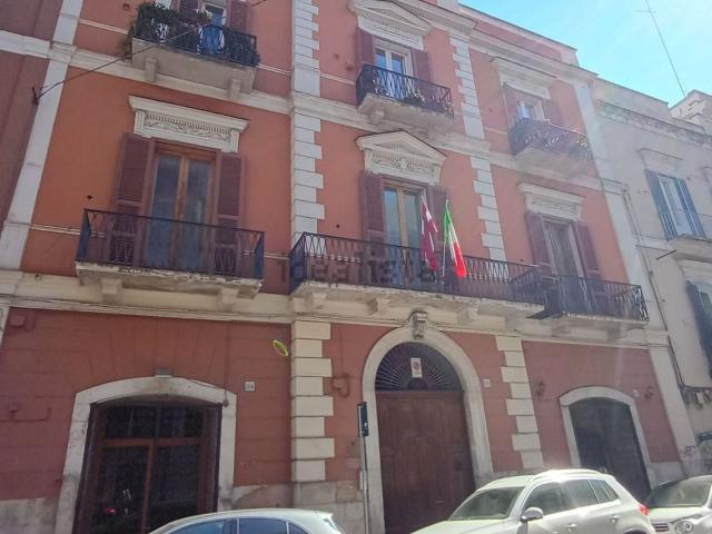 Appartamento in affitto a Municipio 1, Puglia