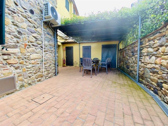 Appartamento in affitto a Castelvecchio di Compito, Capannori