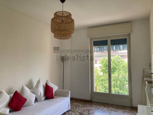 Appartamento in affitto a Zona Centro, Brescia
