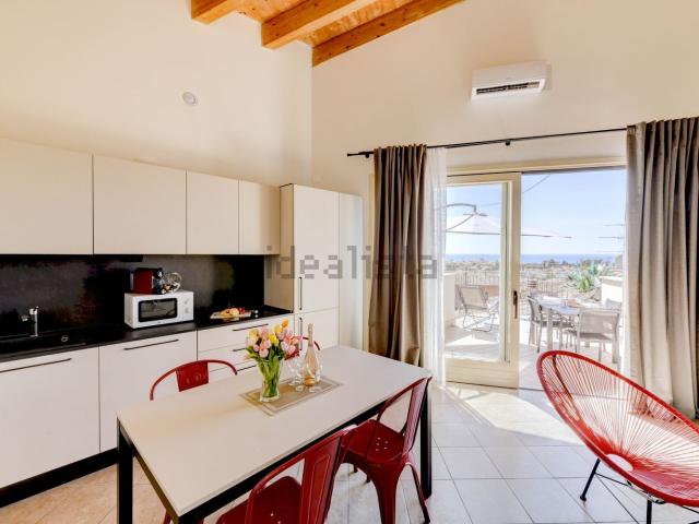 Attico in affitto a Toscolano Maderno, Brescia