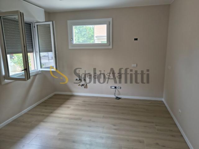 Appartamento in affitto a Tresinaro - Secchia, Re