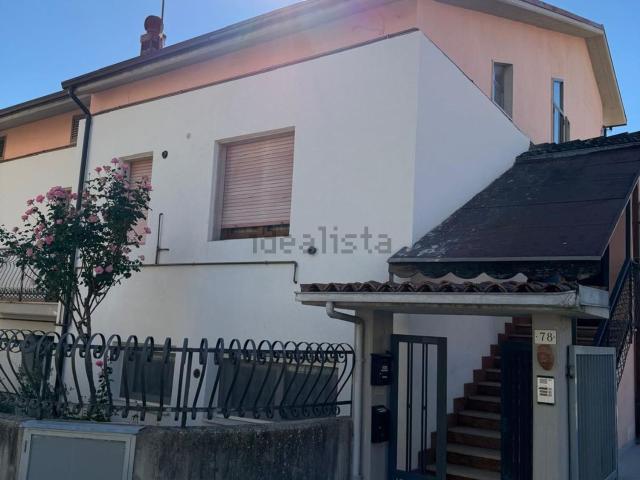 Appartamento in affitto a Tornimparte, Abruzzo