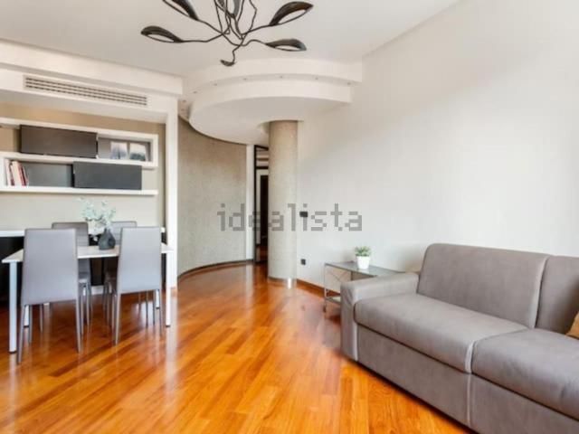 Appartamento in affitto a Municipio 2, Milano