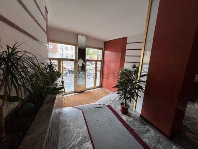 Appartamento in affitto a Municipio 2, Milano