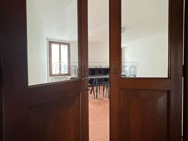 Appartamento in affitto a Pilastroni, Bassano Del Grappa