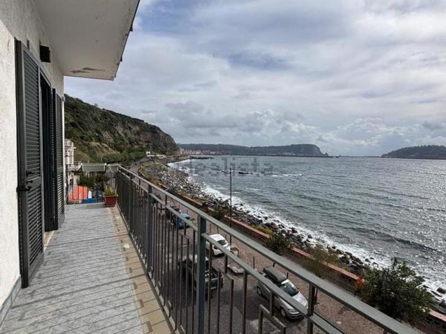 Appartamento in affitto a Antiniana, Pozzuoli