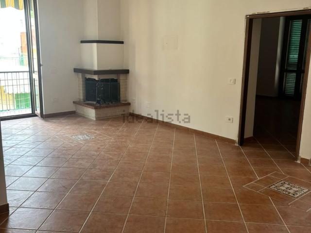 Appartamento in affitto a Antiniana, Pozzuoli