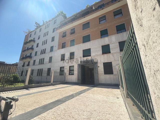 Appartamento in affitto a Municipio 2, Milano