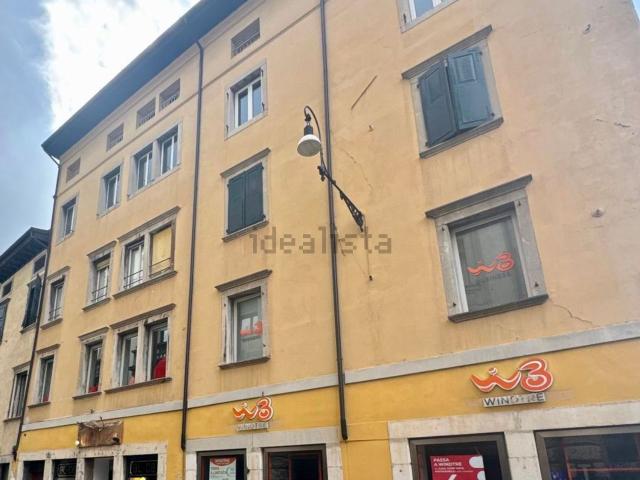 Appartamento in affitto a Borgo Poscolle, Reana Del Roiale
