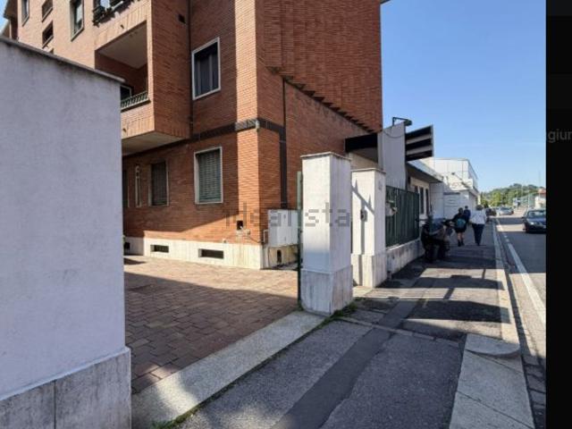 Appartamento in affitto a Como, Lombardia