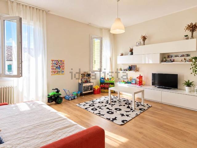 Appartamento in affitto a Este, Veneto