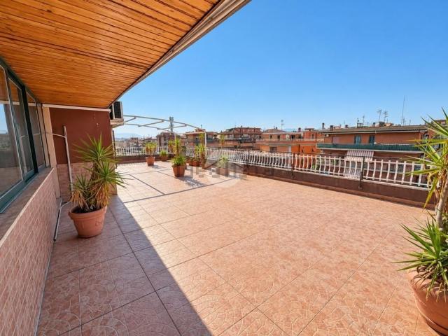 Appartamento in affitto a Torre Angela, Roma