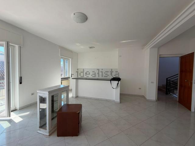 Appartamento in affitto a Quarto, Campania