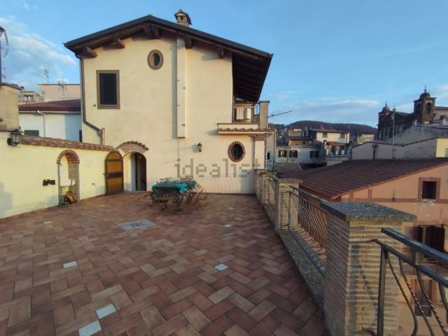 Appartamento in affitto a Monte Porzio Catone