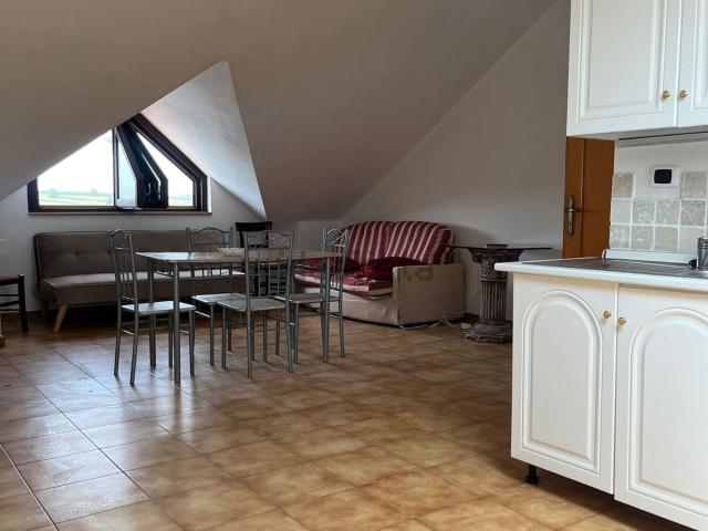 Appartamento in affitto a Carmine, Calabria
