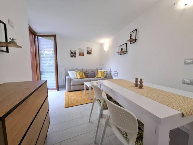 Appartamento in affitto a Rogaro, Tremezzina