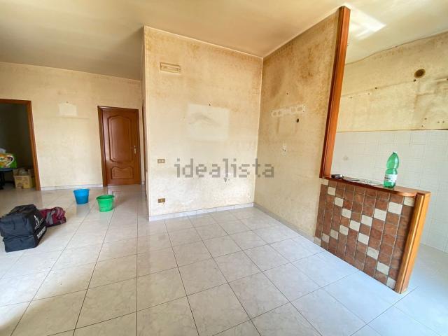 Appartamento in affitto a Parete, Campania