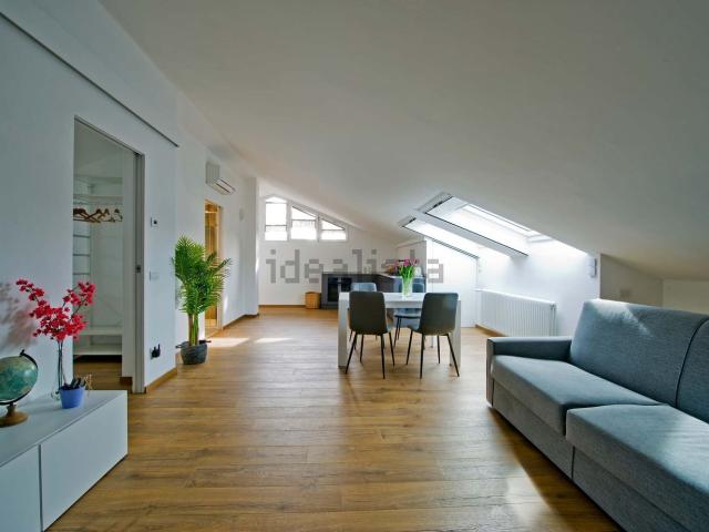 Appartamento in affitto a San Martino, Como