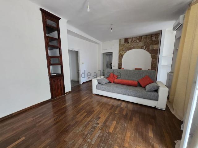 Appartamento in affitto a Puglia, Taranto