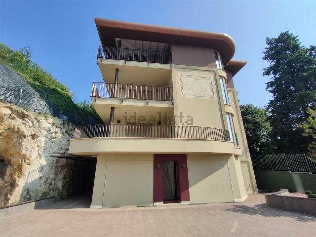 Appartamento in affitto a Est, Brenzone