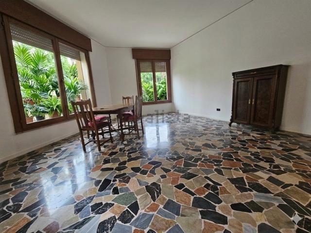 Appartamento in affitto a Vicenza, Veneto