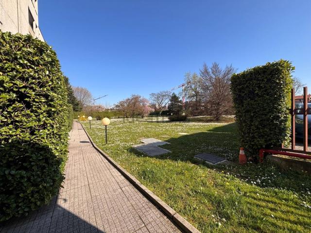 Appartamento in affitto a Triante, Monza