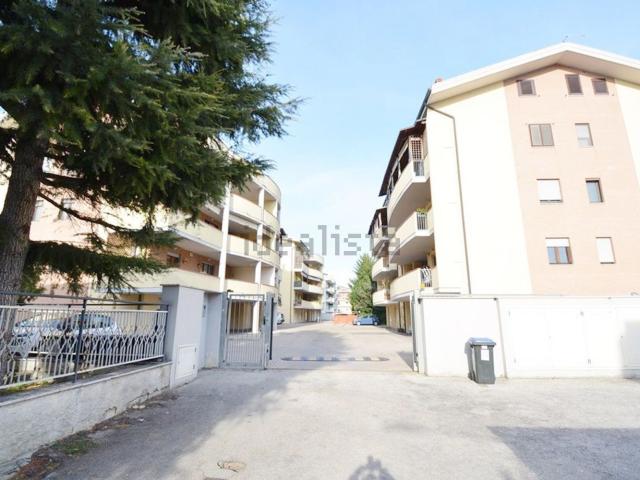 Attico in affitto a Montesilvano, Abruzzo