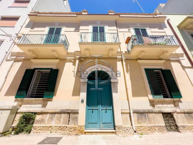 Appartamento in affitto a Municipio 2, Puglia