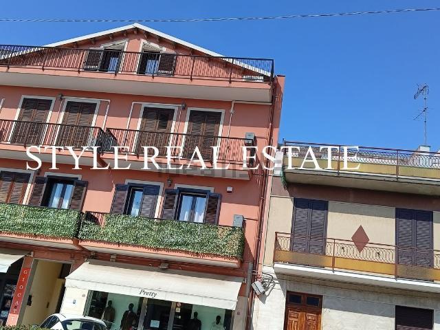 Appartamento in affitto a Taverna, Floridia