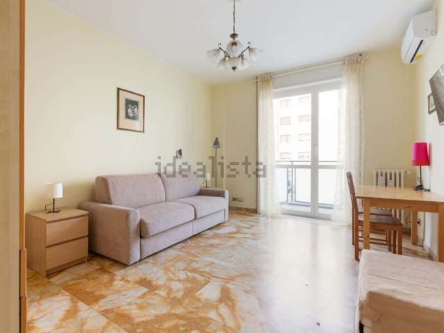 Appartamento in affitto a Municipio 2, Milano