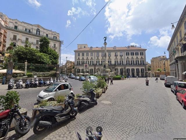 Appartamento in affitto a Municipalità 1, Campania