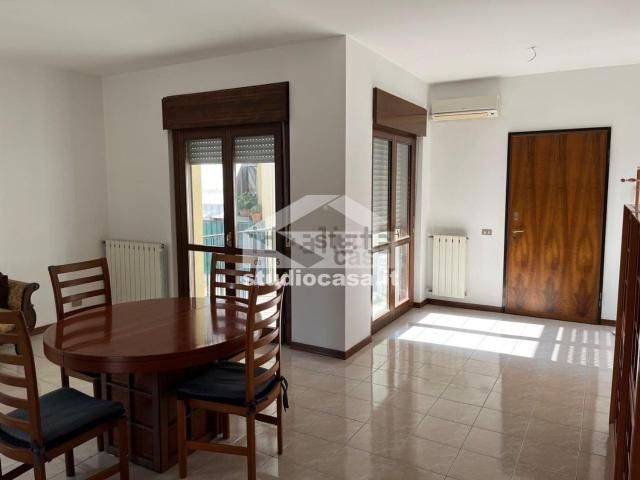 Appartamento in affitto a Zona Po, Cremona