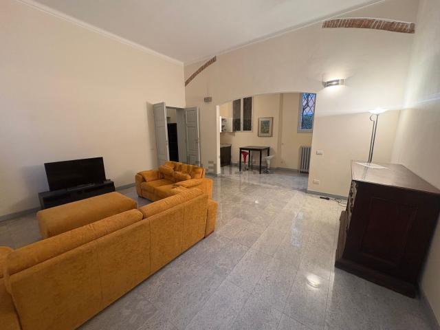 Appartamento in affitto a Centro Storico, Modena