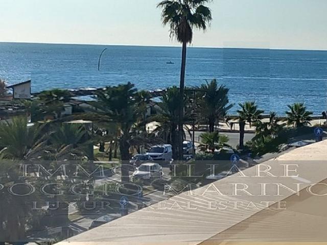 Appartamento in affitto a Marina di Massa, Marina Di Massa