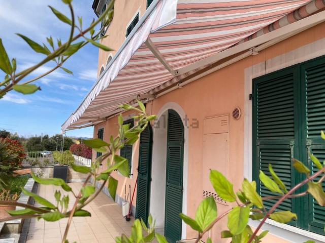 Appartamento in affitto a Sarzana, Liguria