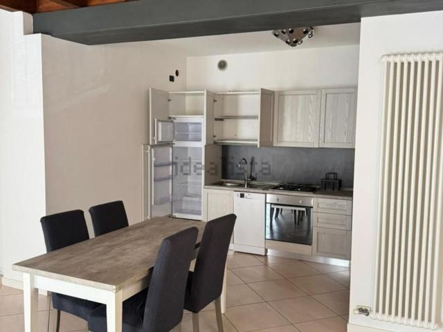 Appartamento in affitto a Centro, Thiene