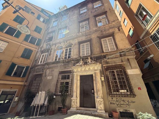 Appartamento in affitto a Centro Est, Serra Riccò